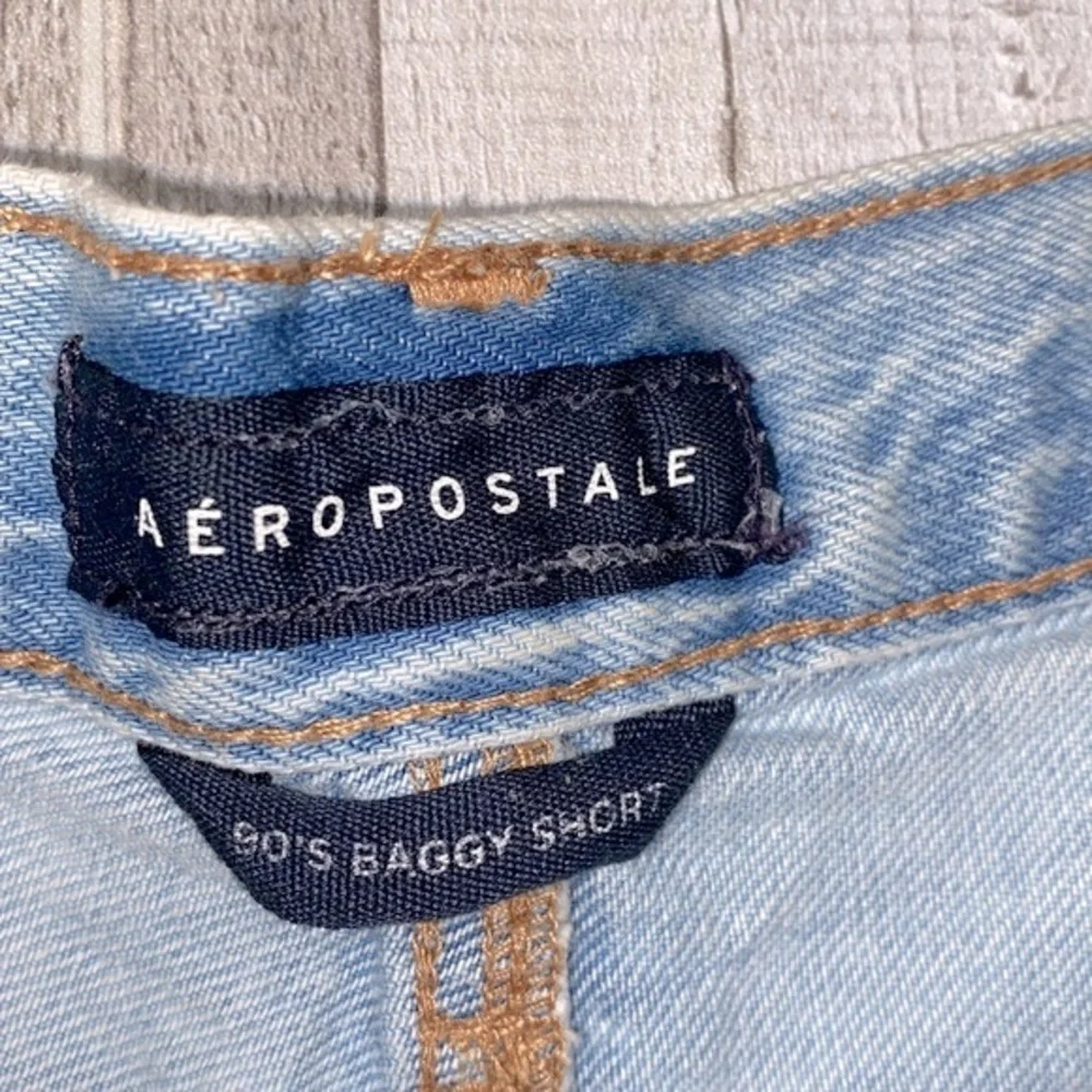 Aeropostale 90’s baggy shorts denim distressed size 2